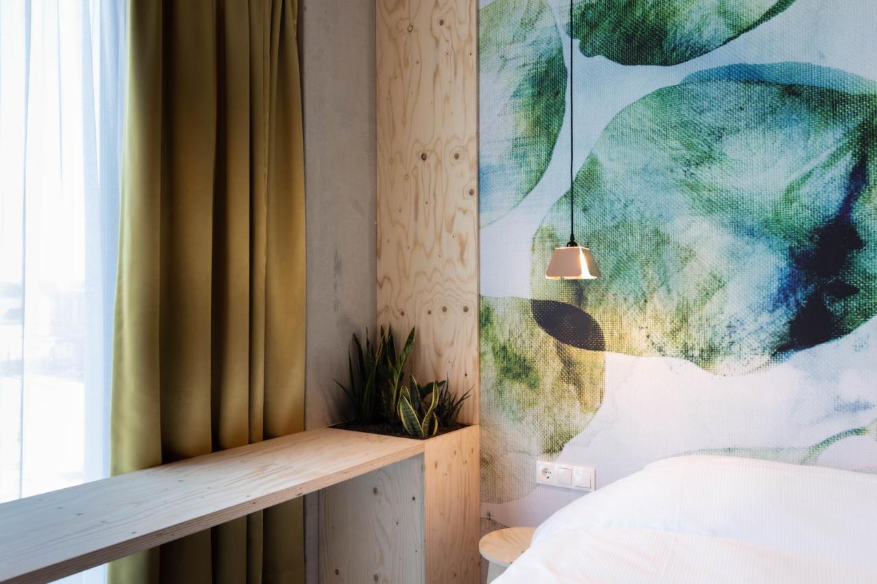 Hotel Moloko -Just A Room- Sleep&Shower-Digital Key By Sms Енсхеде Екстер'єр фото